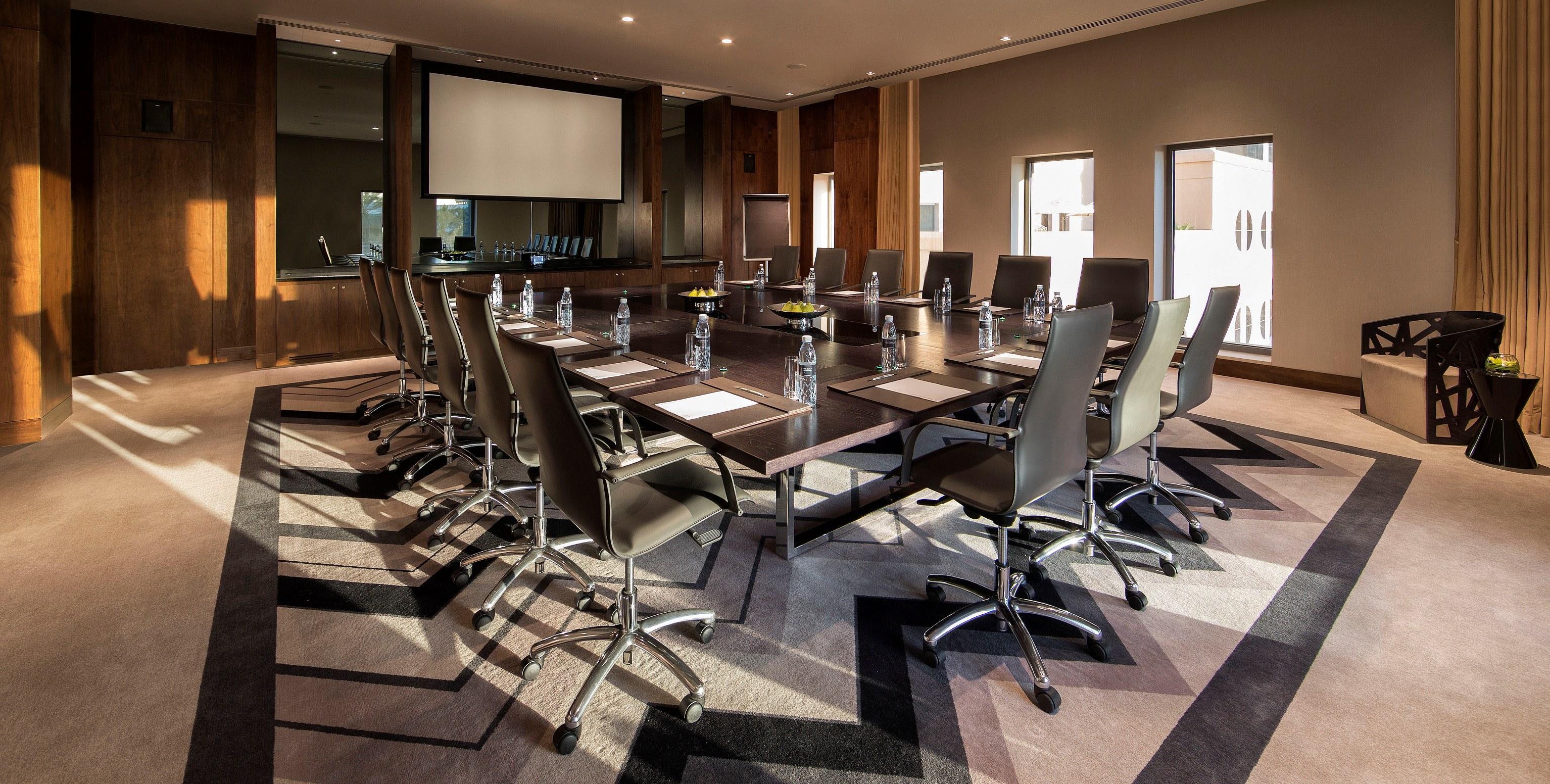 Pullman Dubai Creek City Centre Residences Exterior photo Meeting room