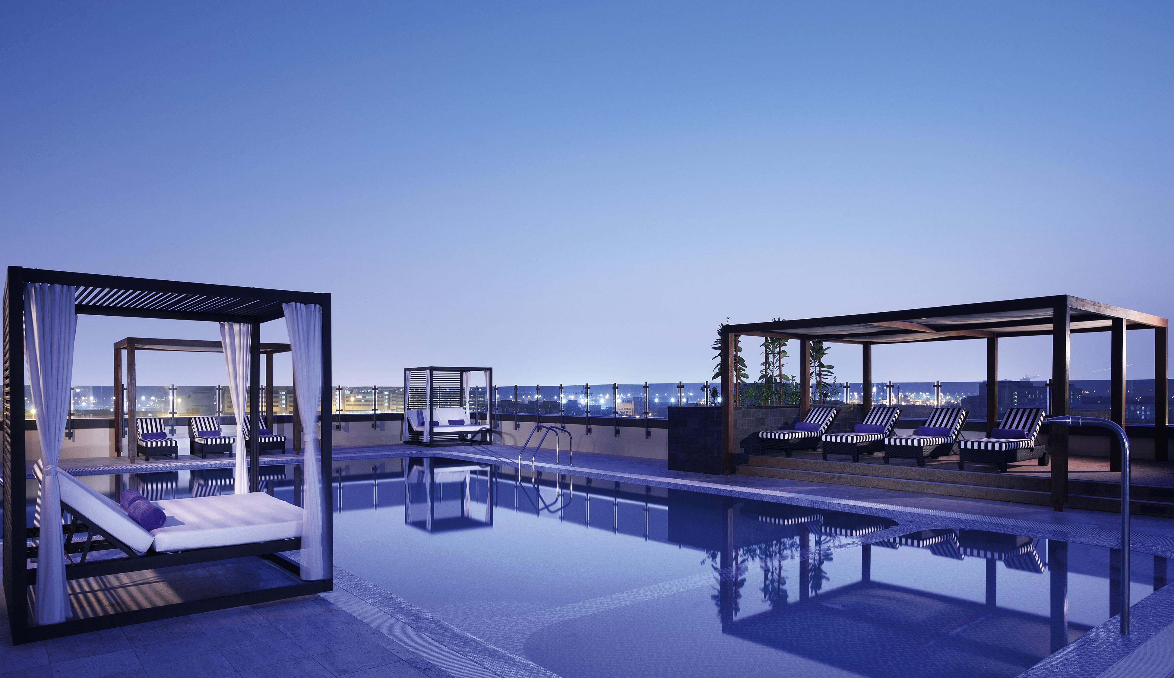 Pullman Dubai Creek City Centre Residences Exterior photo The rooftop pool at the hotel