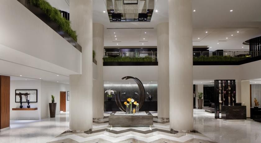 Pullman Dubai Creek City Centre Residences Exterior photo The lobby of the hotel