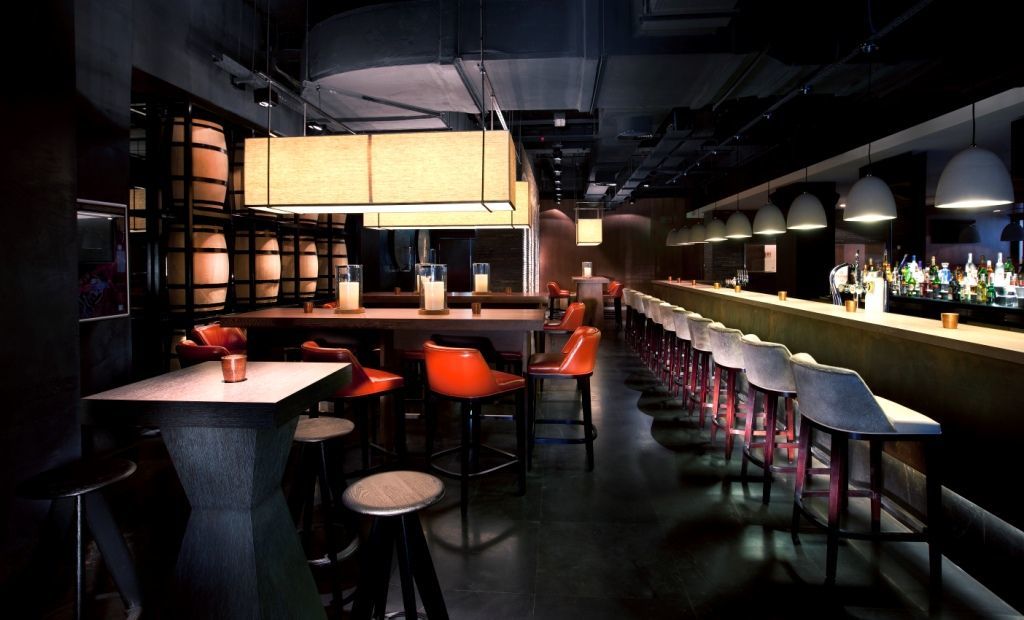 Pullman Dubai Creek City Centre Residences Exterior photo Interior of the bar
