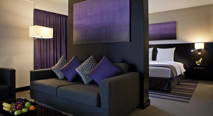 Pullman Dubai Creek City Centre Residences Exterior photo Suite