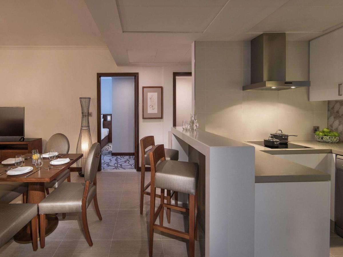 Pullman Dubai Creek City Centre Residences Room photo A typical apartment at The Residences